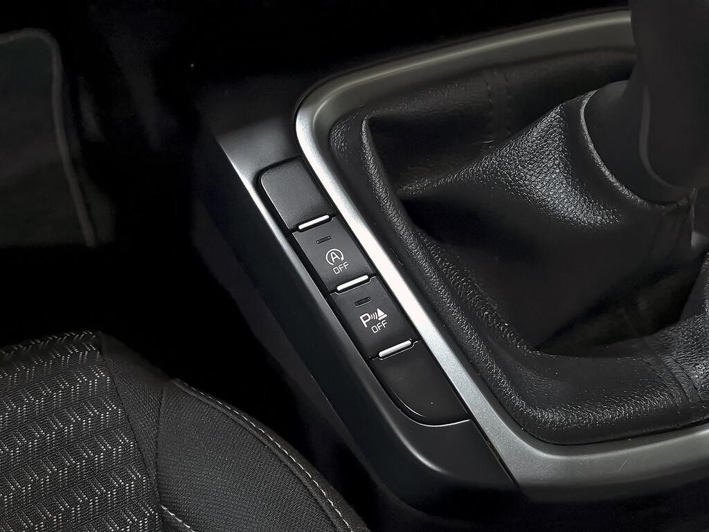 Kia Ceed 1.0 T-GDi 88kW (120CV) Drive 25