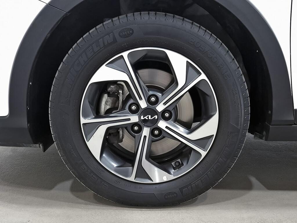 Kia Ceed 1.0 T-GDi 88kW (120CV) Drive 10
