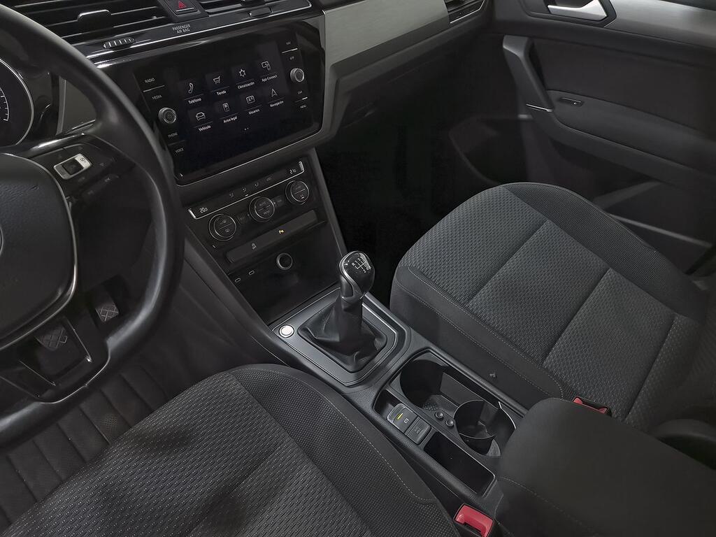 Volkswagen Touran Advance 2.0 TDI 90kW (122CV) 32