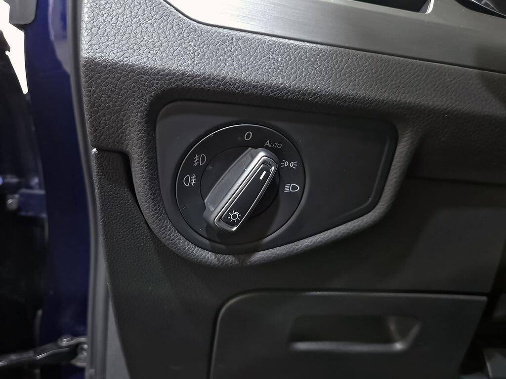 Volkswagen Touran Advance 2.0 TDI 90kW (122CV) 14