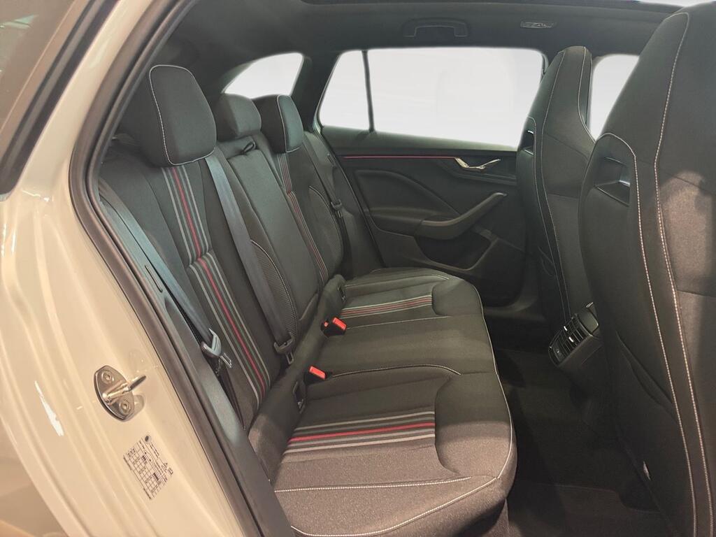 Skoda Scala 1.5 TSI 110 KW (150 CV) DSG MONTE CARLO 6