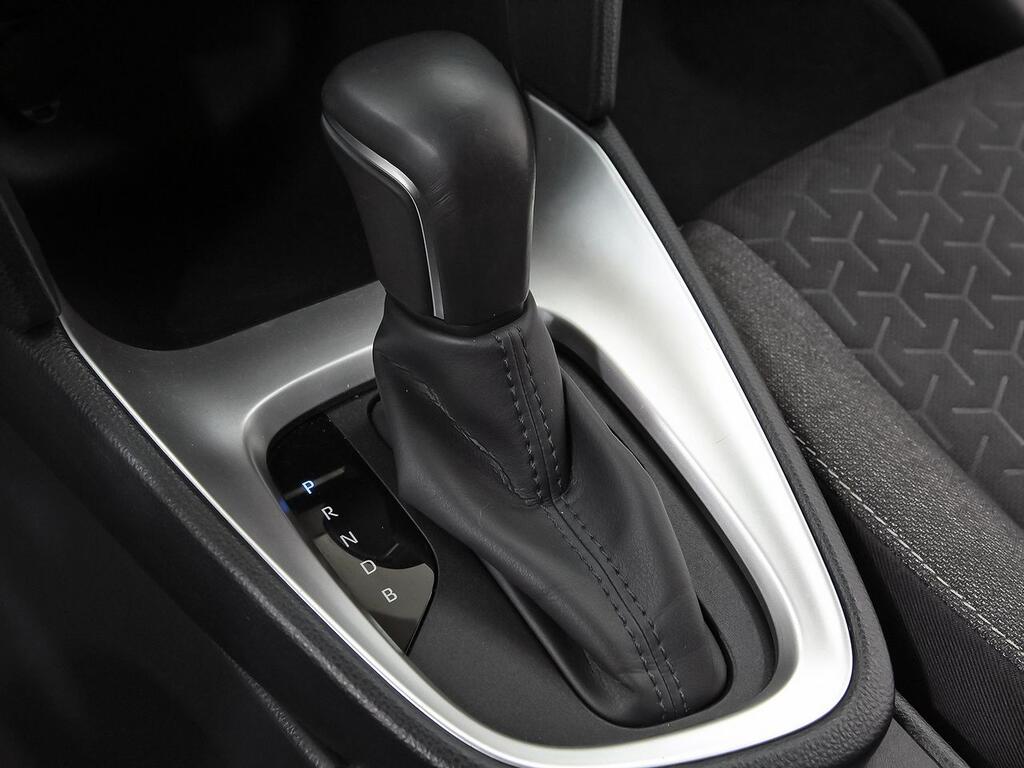 Toyota Yaris Cross 1.5 120H Active Tech 27