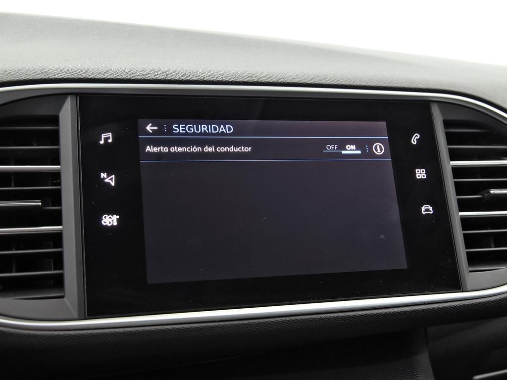 Peugeot 308 5p Active Pack BlueHDi 130 S&S 22