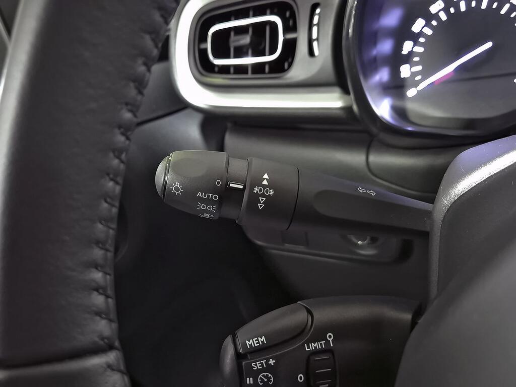 Citroën C3 PureTech 81KW (110CV) Max EAT6 15