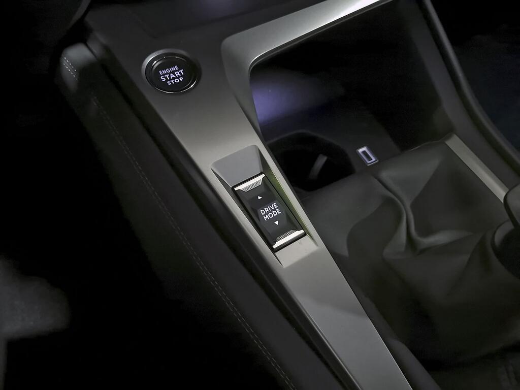 Peugeot 308 5P Allure PureTech 130 S&S MAN 28