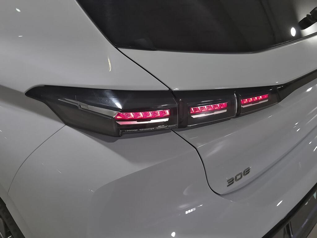Peugeot 308 5P Allure PureTech 130 S&S MAN 38