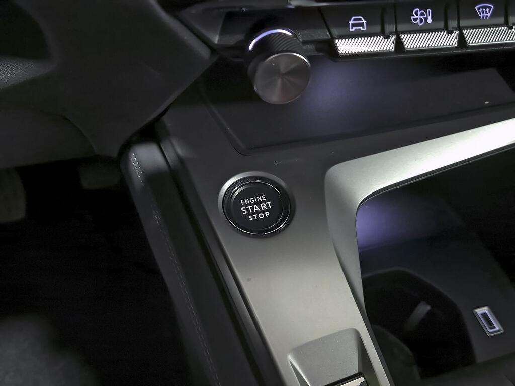 Peugeot 308 5P Allure PureTech 130 S&S MAN 27