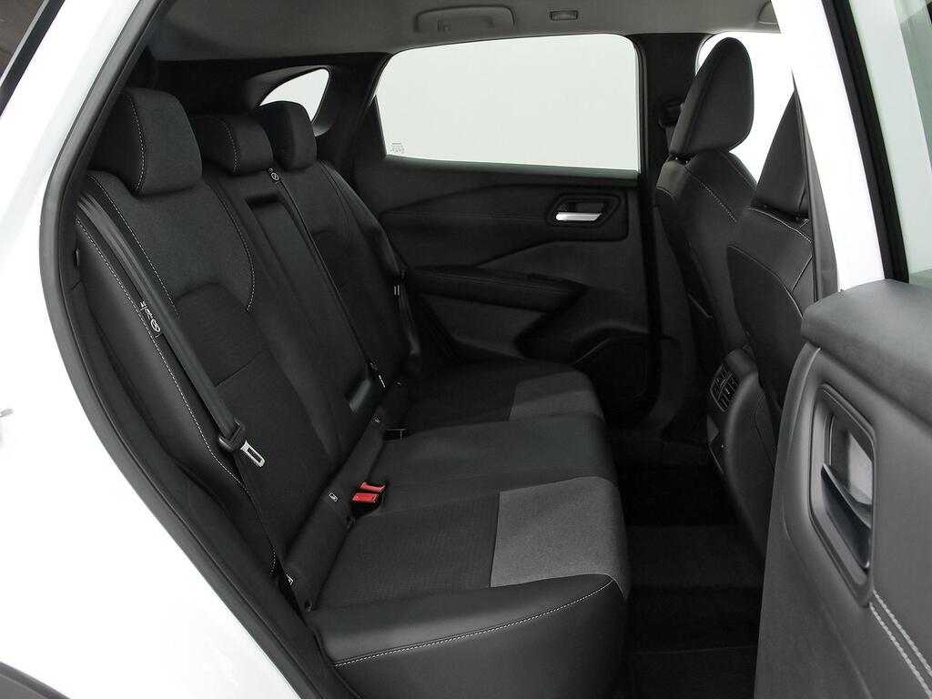 Nissan Qashqai DIG-T 103kW N-Connecta 8