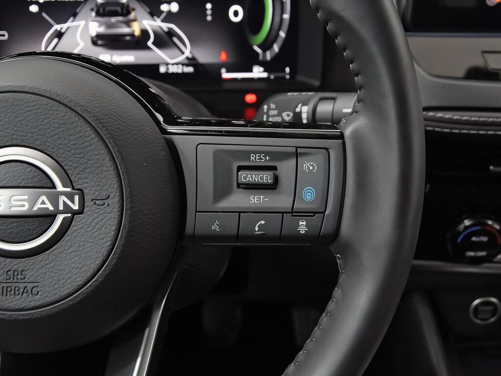 Nissan Qashqai DIG-T 103kW N-Connecta 18