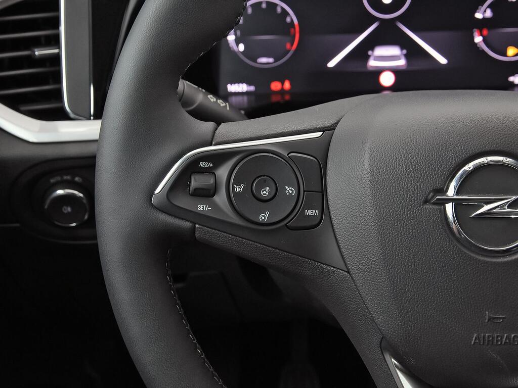 Opel Grandland 1.2T XHT MT6 S/S GS 18