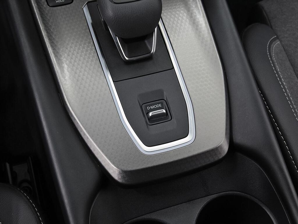 Nissan Qashqai DIG-T 116kW CVT N-Connecta 29