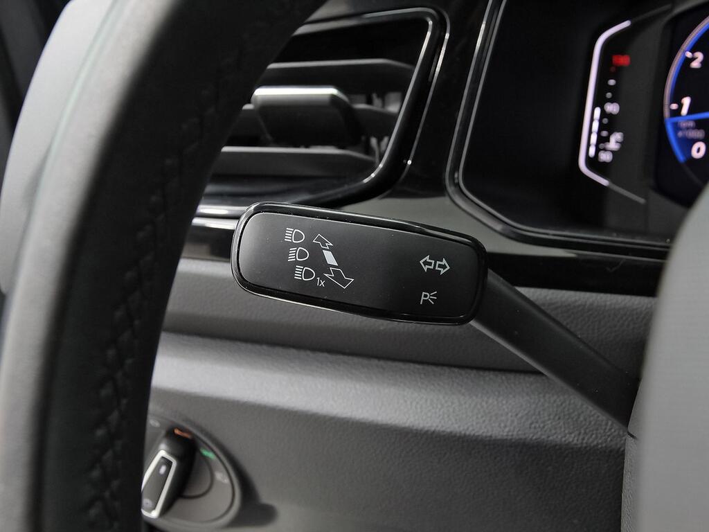 Volkswagen T-Roc R-Line 1.5 TSI 110kW (150CV) DSG 15