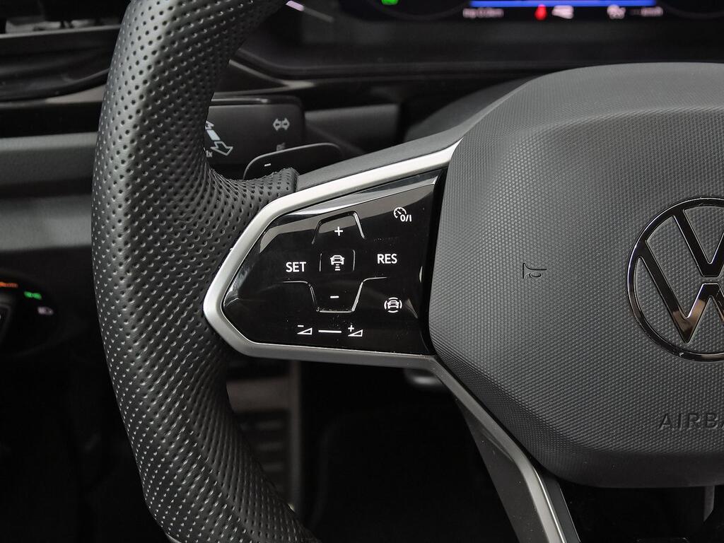 Volkswagen T-Roc R-Line 1.5 TSI 110kW (150CV) DSG 17