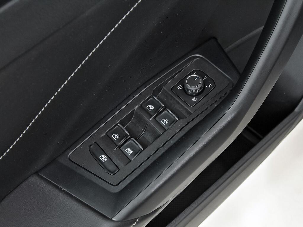 Volkswagen T-Roc R-Line 1.5 TSI 110kW (150CV) DSG 10