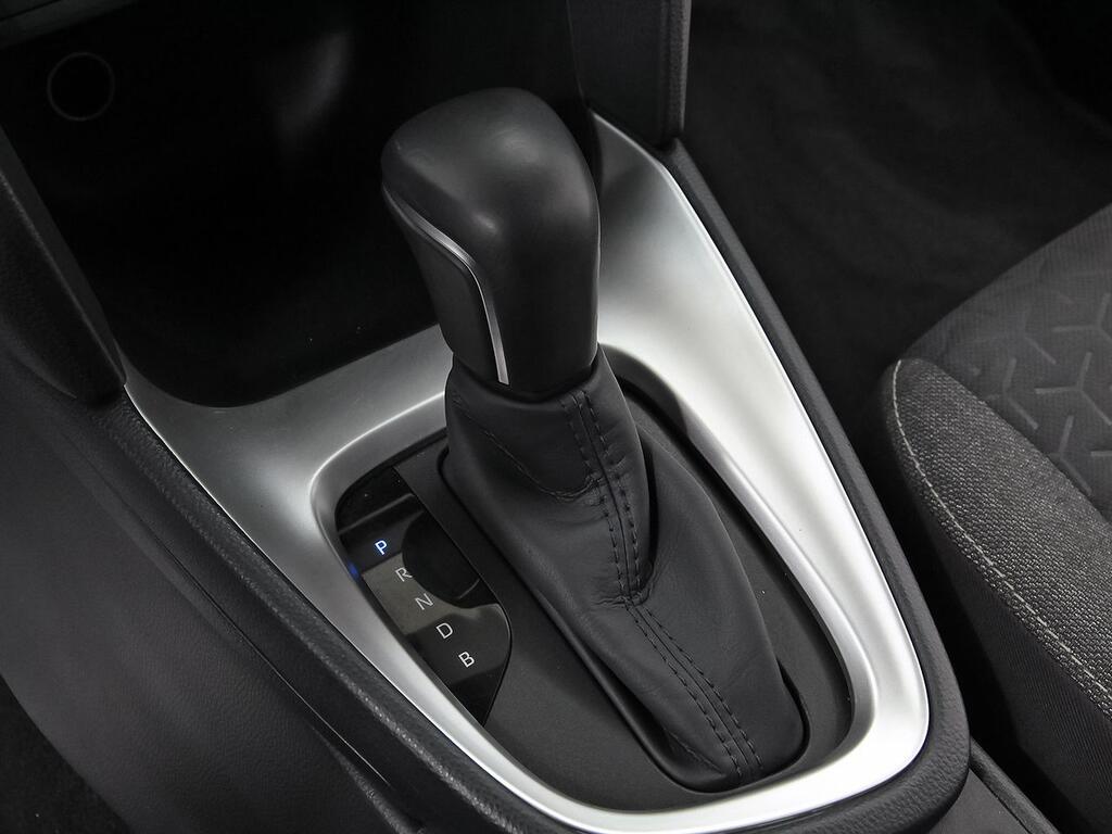 Toyota Yaris Cross 1.5 120H Active Tech 27