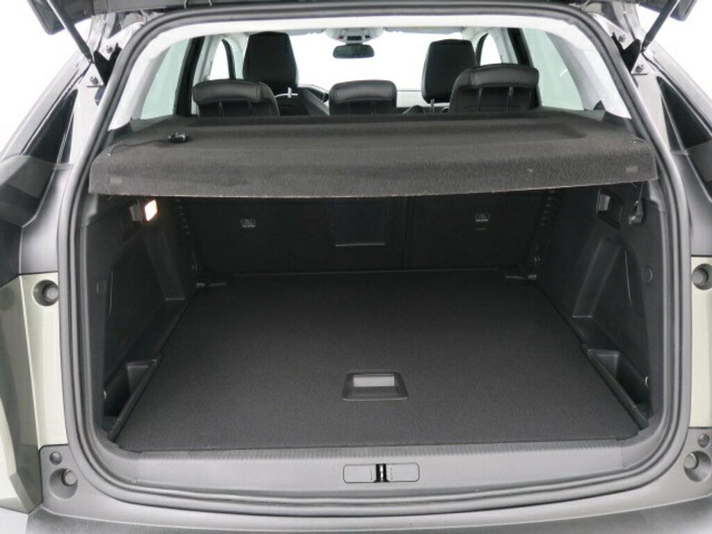 Peugeot 3008 1.2 PURETECH 96KW (130CV) ALLURE S&S 16