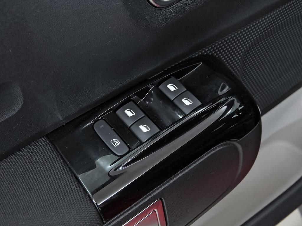 Citroën C3 PureTech 60KW (83CV) Max 13