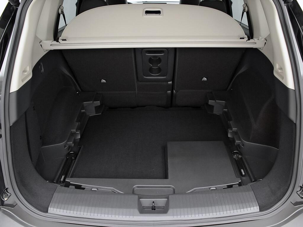 Nissan X-Trail 5pl 1.5 e-POWER 152kW 4x2 A/T N-Connecta 9