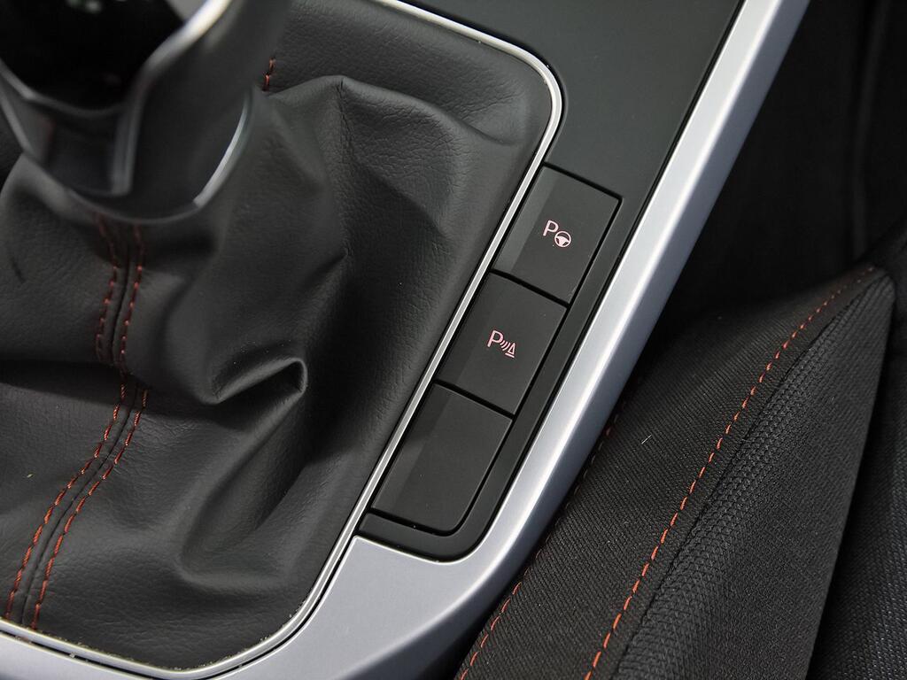 Seat Arona 1.0 TSI 85kW (115CV) FR XM 28