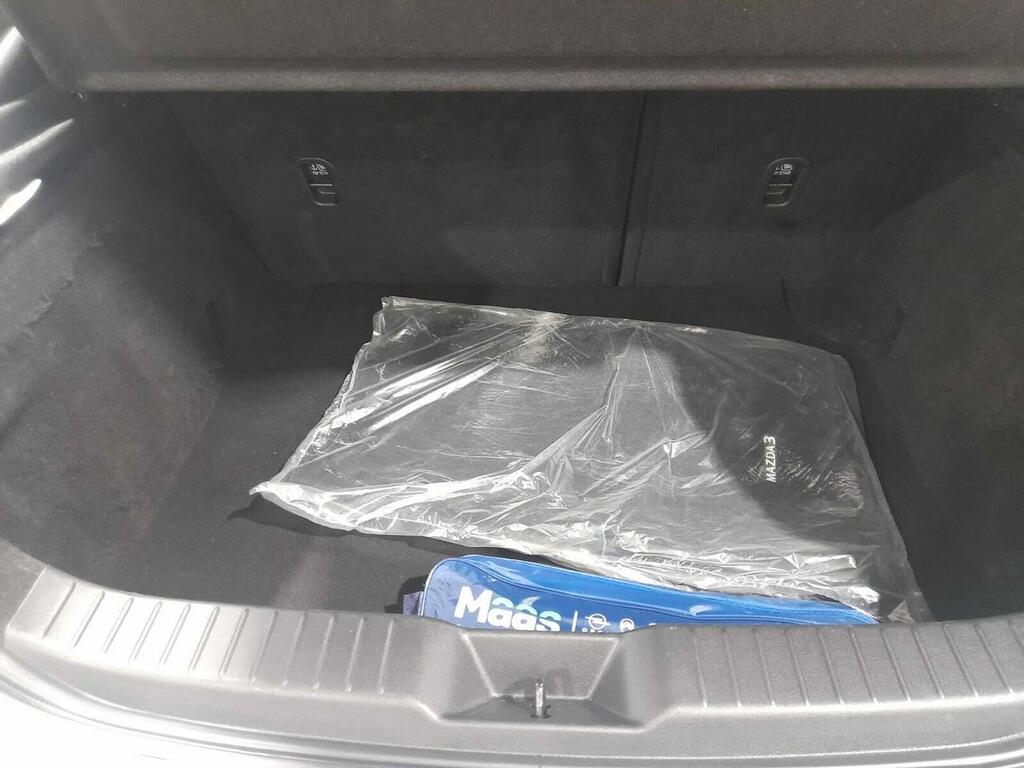 Mazda 3 2.5L e-SKYACTIV G MHEV 103kW Prime-line 6