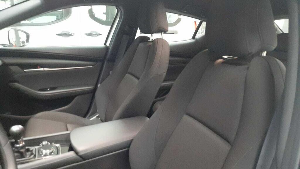 Mazda 3 2.5L e-SKYACTIV G MHEV 103kW Prime-line 11