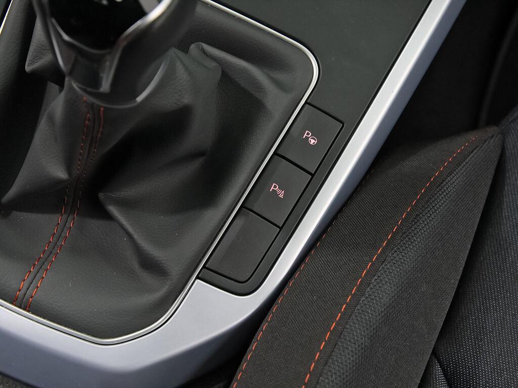 Seat Arona 1.0 TSI 85kW (115CV) FR XM 28