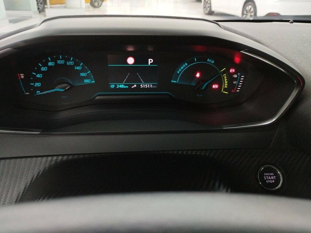 Peugeot 208 Eléctrico Allure 13