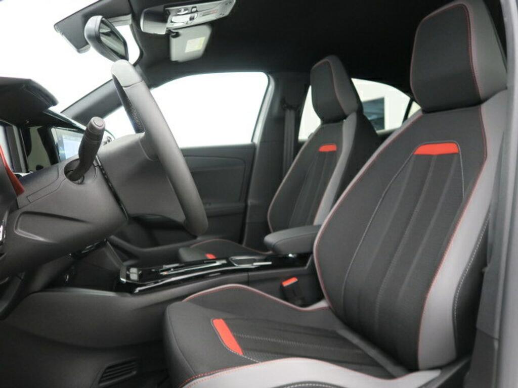 Opel Mokka BEV 50kWh 100kW (136CV) GS-e 16