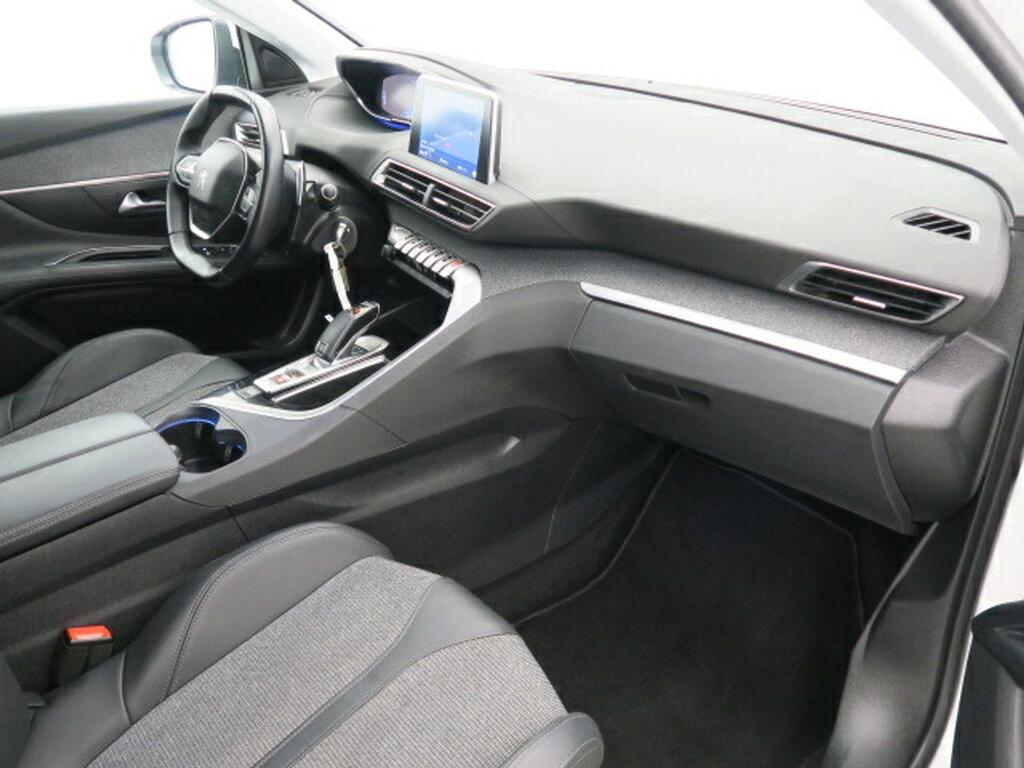Peugeot 3008 1.2 PURETECH 96KW (130CV) ALLURE EAT8 15