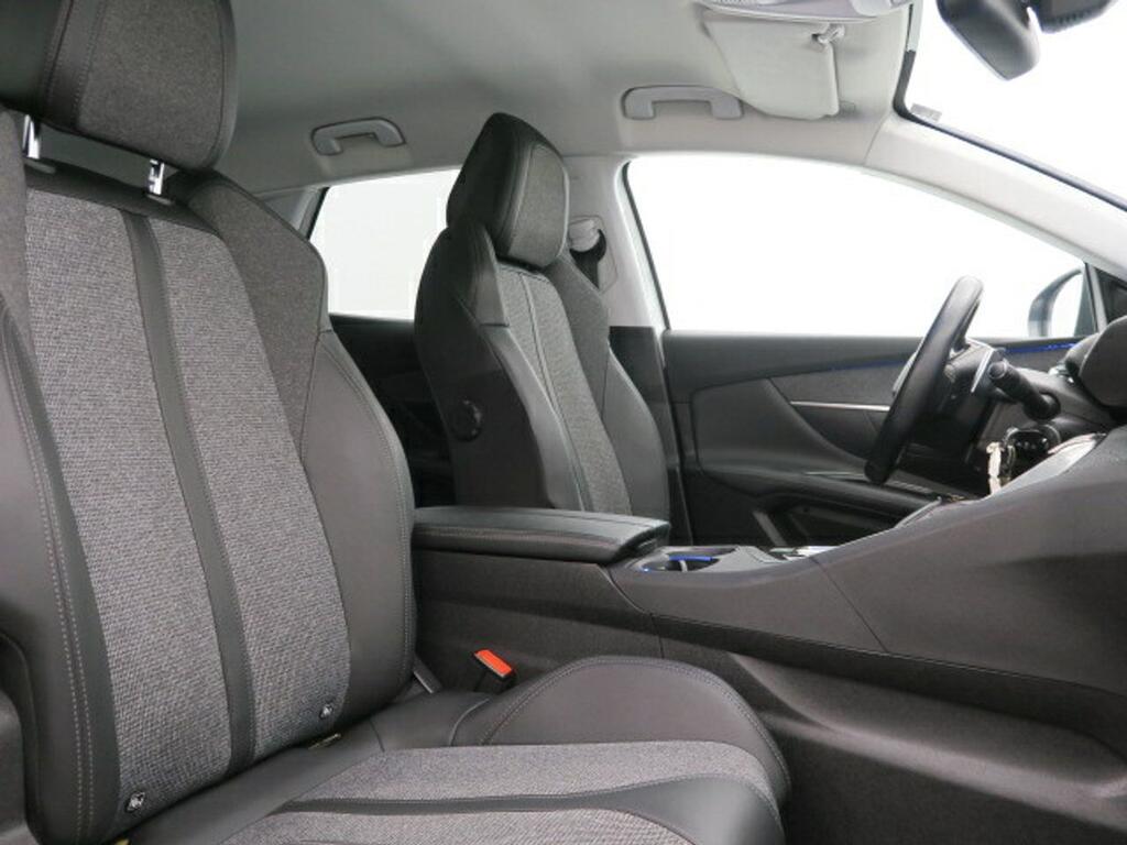 Peugeot 3008 1.2 PURETECH 96KW (130CV) ALLURE EAT8 16