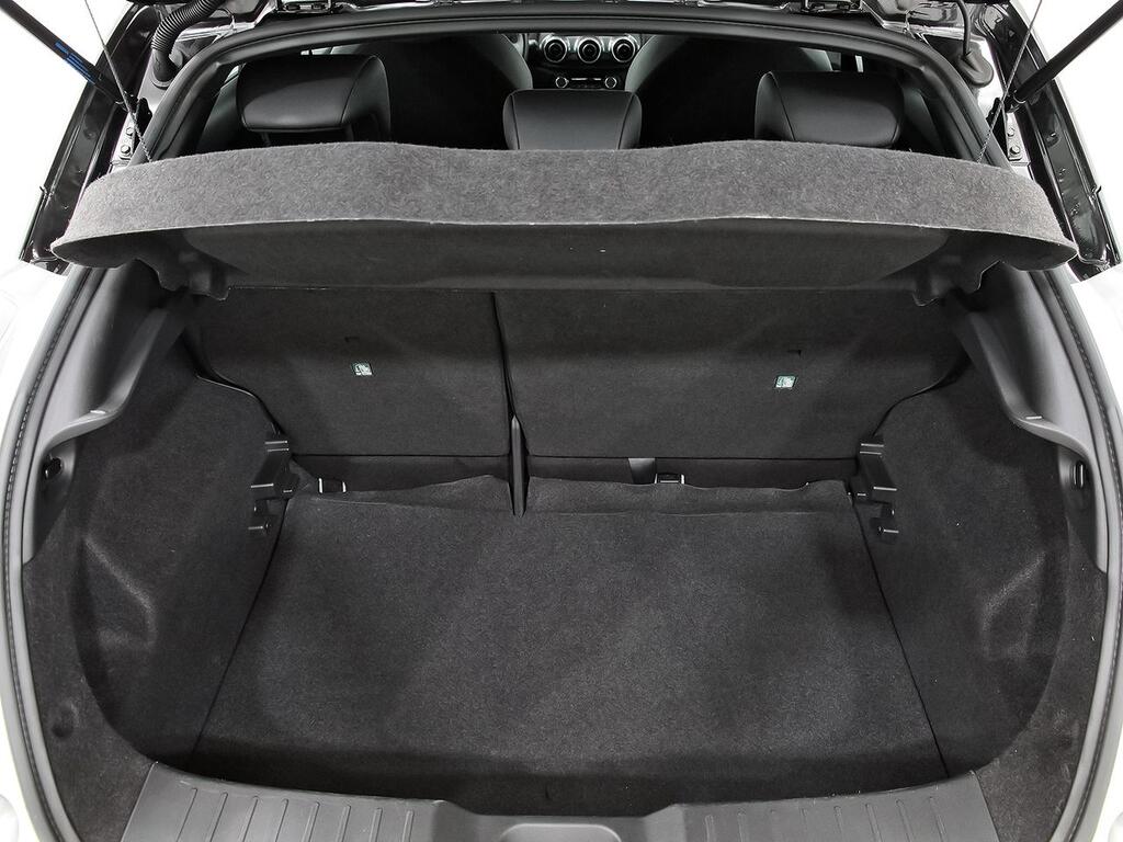 Nissan Juke DIG-T 84 kW (114 CV) 6M/T N-Connecta 9