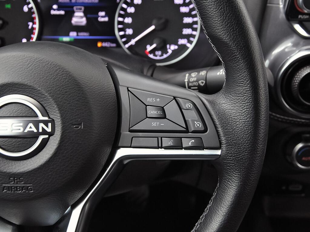 Nissan Juke DIG-T 84 kW (114 CV) 6M/T N-Connecta 17