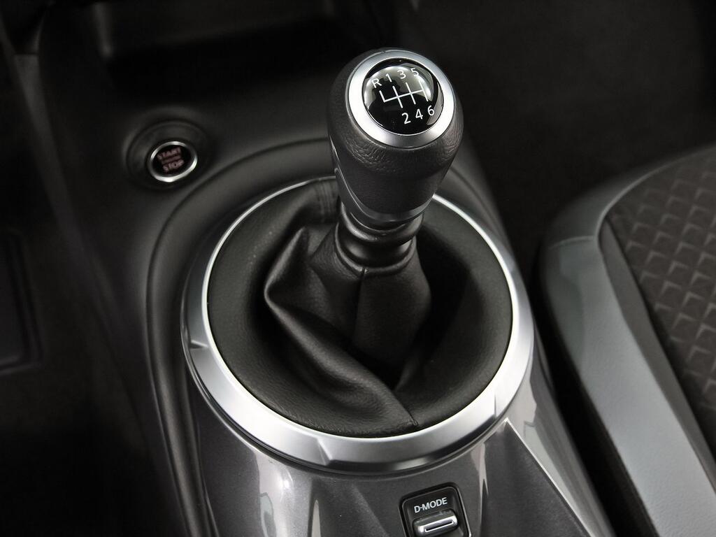 Nissan Juke DIG-T 84 kW (114 CV) 6M/T N-Connecta 28