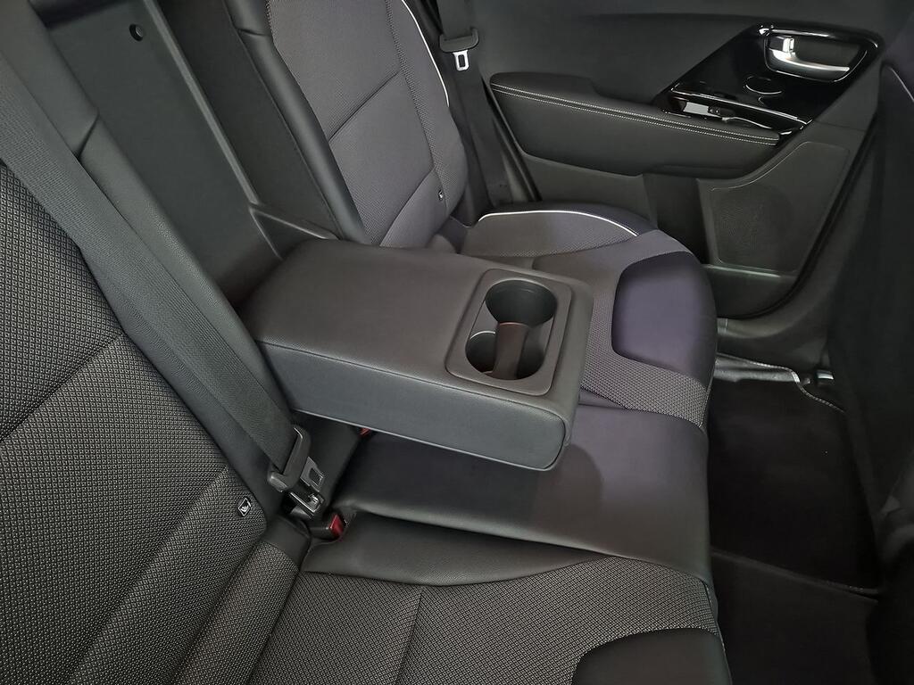Kia e-Niro e-Niro 100kW (136CV) Drive 11