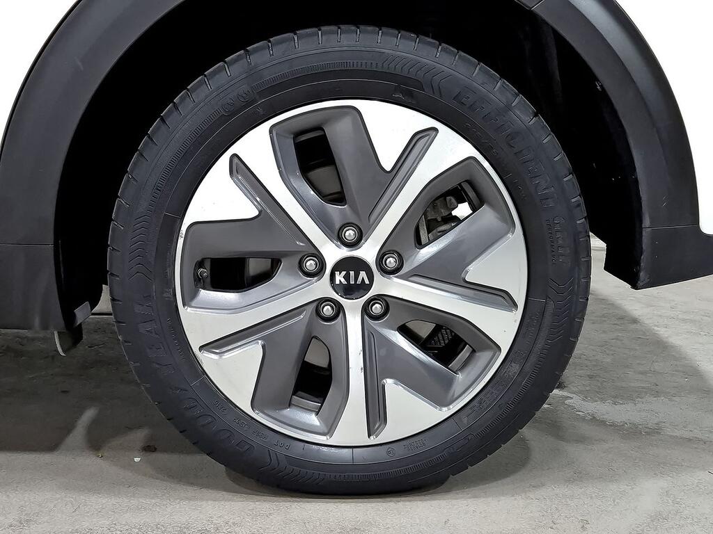 Kia e-Niro e-Niro 100kW (136CV) Drive 10