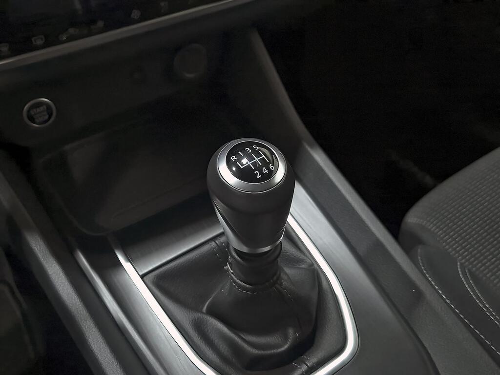 Nissan Qashqai DIG-T 103kW (140CV) mHEV 4x2 Acenta 23