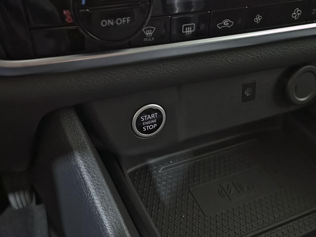 Nissan Qashqai DIG-T 103kW (140CV) mHEV 4x2 Acenta 22