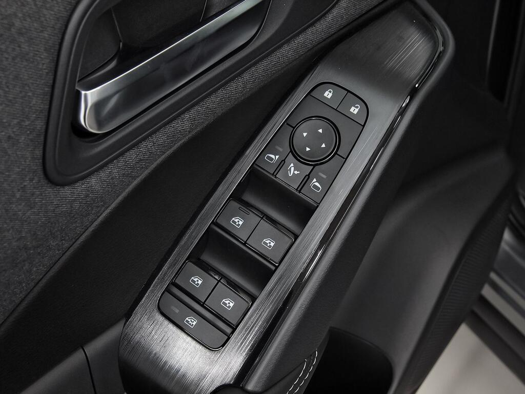 Nissan Qashqai DIG-T 103kW (140CV) mHEV 4x2 Acenta 31