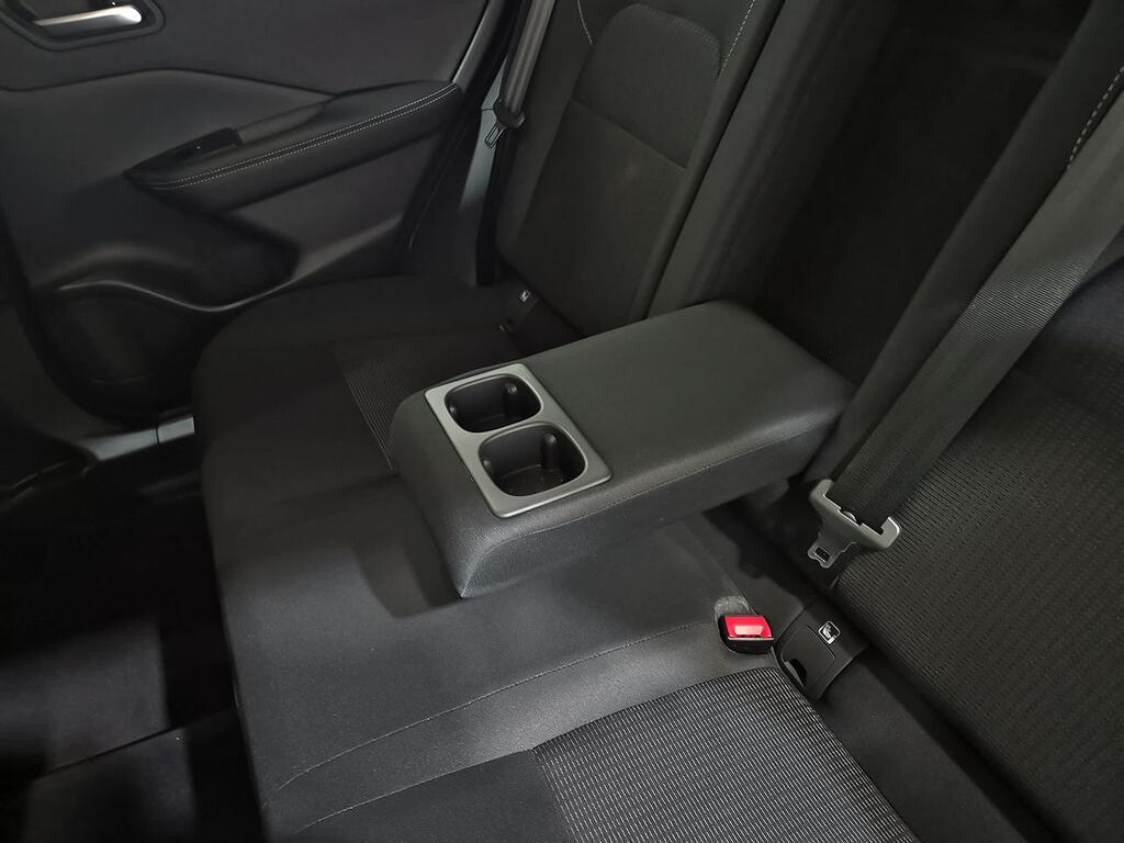 Nissan Qashqai DIG-T 103kW (140CV) mHEV 4x2 Acenta 28