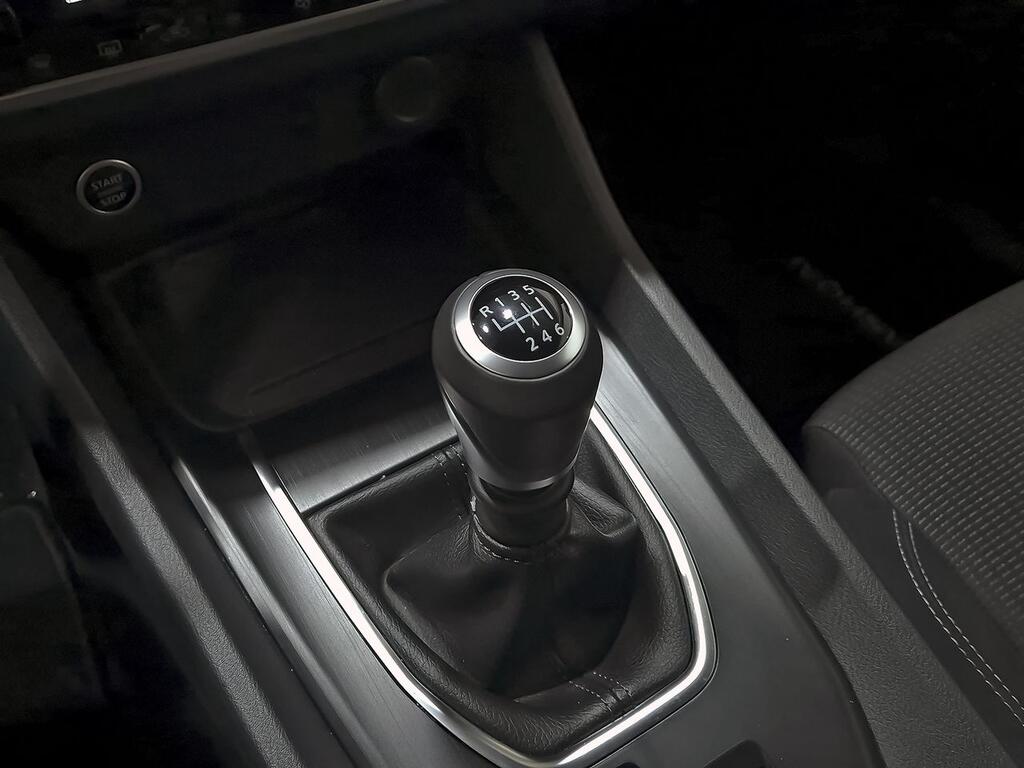 Nissan Qashqai DIG-T 103kW (140CV) mHEV 4x2 Acenta 26