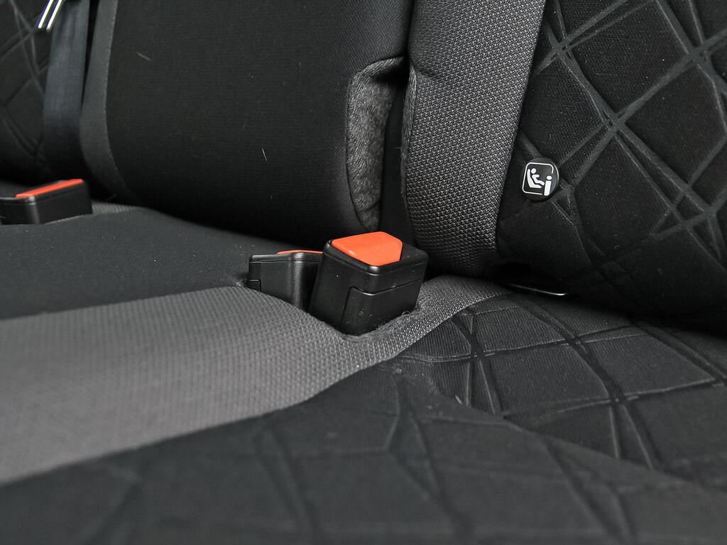 Nissan Micra IG-T 68 kW (92 CV) E6D-F N-Design Chrome 28