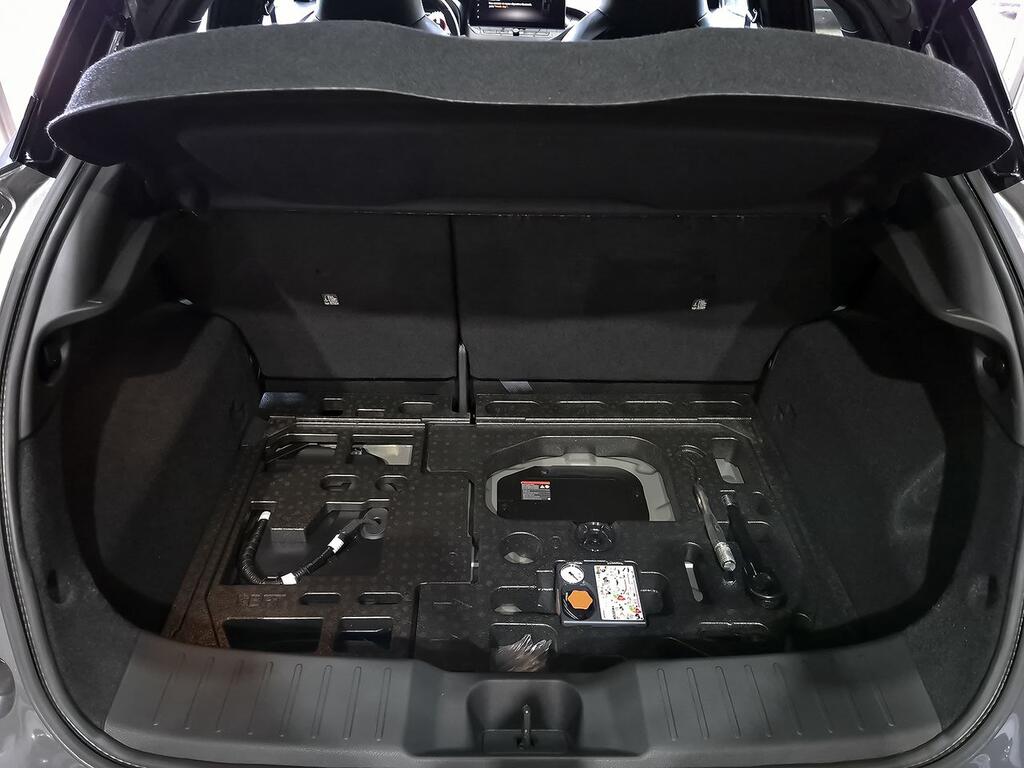 Nissan Juke 1.6 Hybrid 105kW (145CV) N-Connecta 29