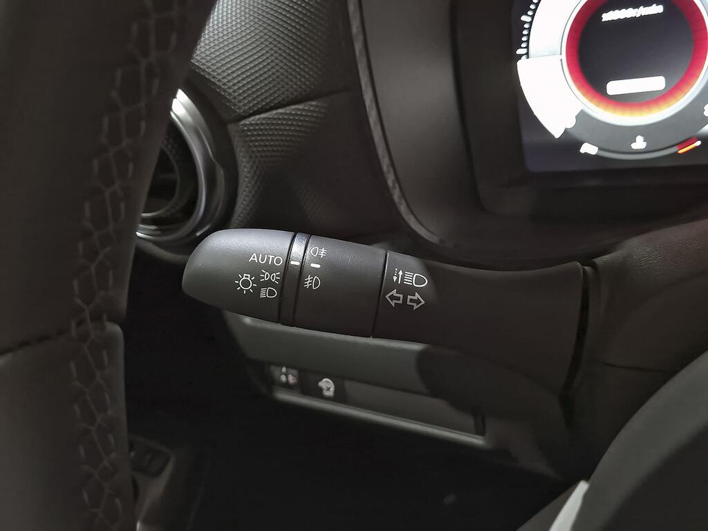 Nissan Juke DIG-T 84 kW (114 CV) 6M/T N-Connecta 14