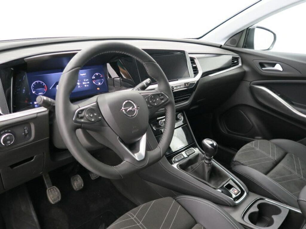 Opel Grandland 1.2 Turbo GS 8