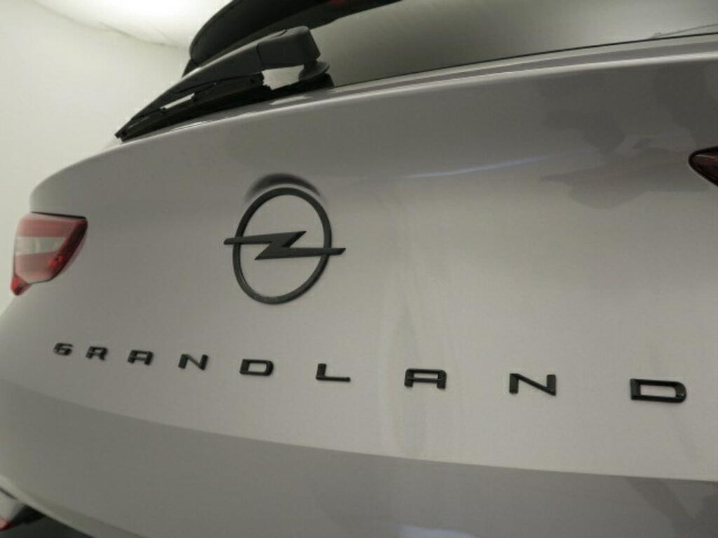 Opel Grandland 1.2 Turbo GS 18