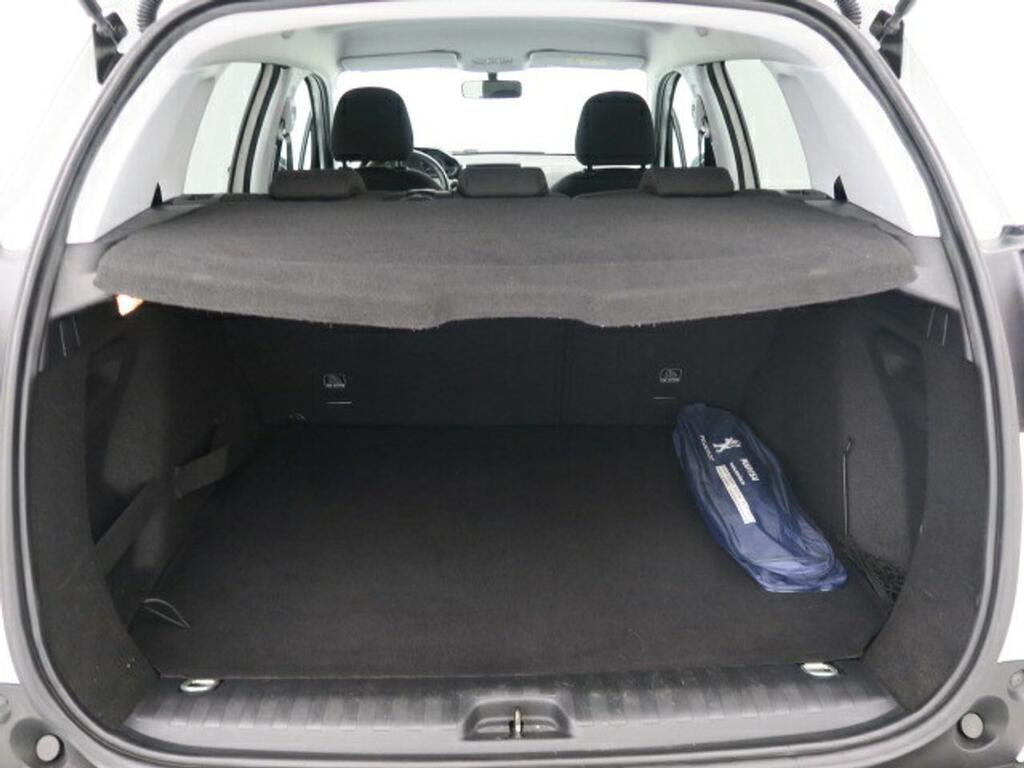 Peugeot 2008 Style 1.2L PureTech 60KW (82CV) S&S 18