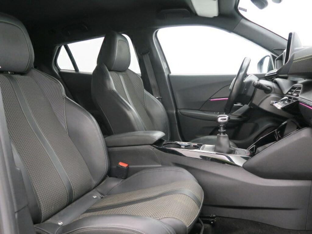 Peugeot 2008 GT Line Puretech 130 S&S BVM6 16