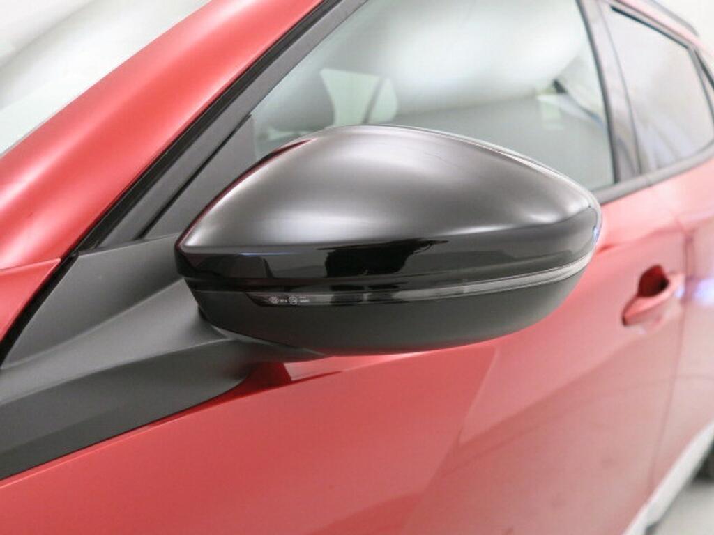 Peugeot 2008 Allure Pack BlueHDI 130 S&S EAT8 20