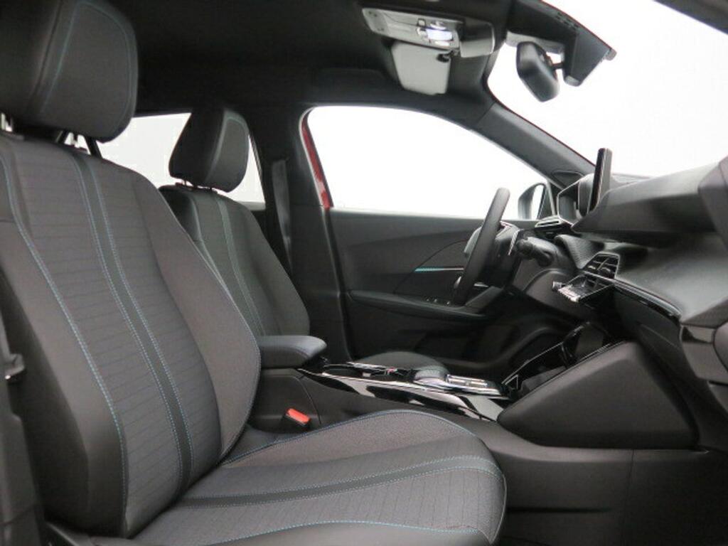 Peugeot 2008 Allure Pack BlueHDI 130 S&S EAT8 14