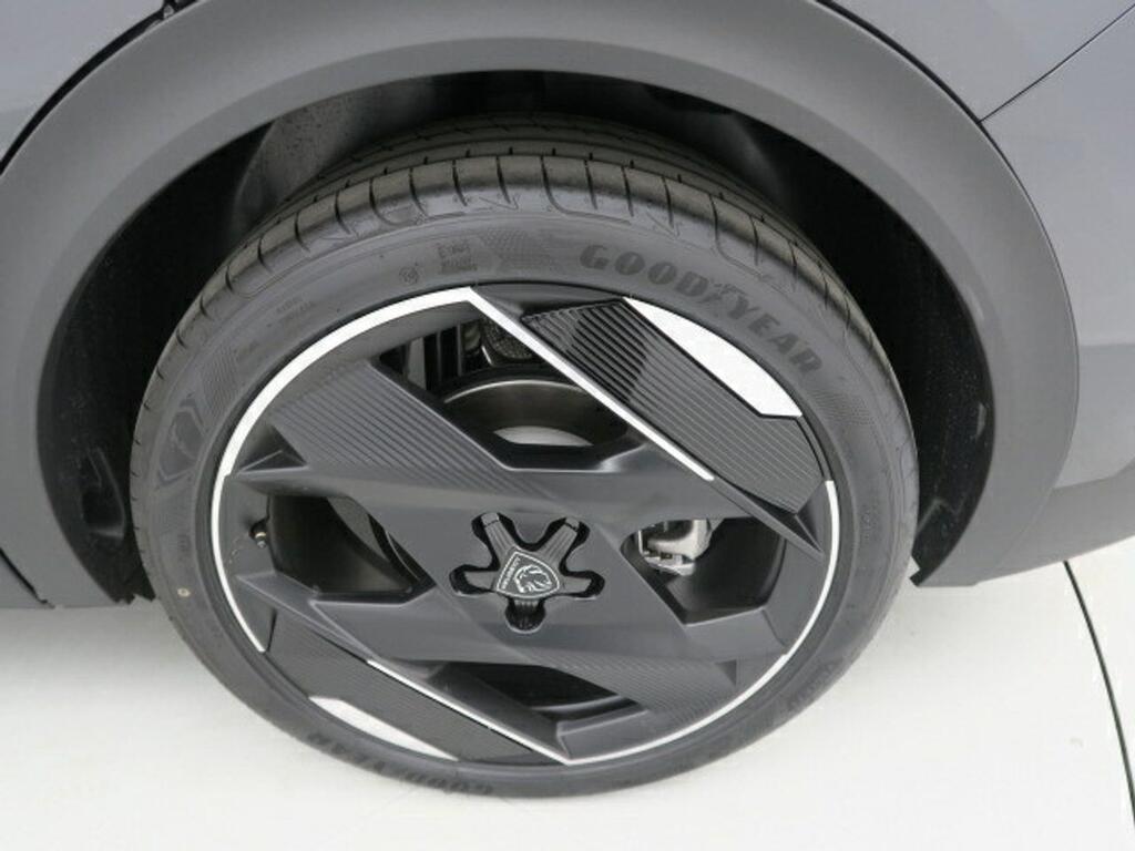 Peugeot 408 408 GT PHEV 225 e-EAT8 24